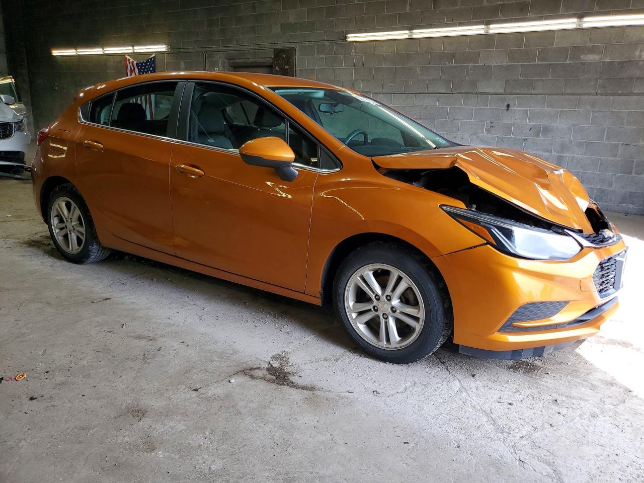 2017 CHEVROLET CRUZE LT — снимка 4