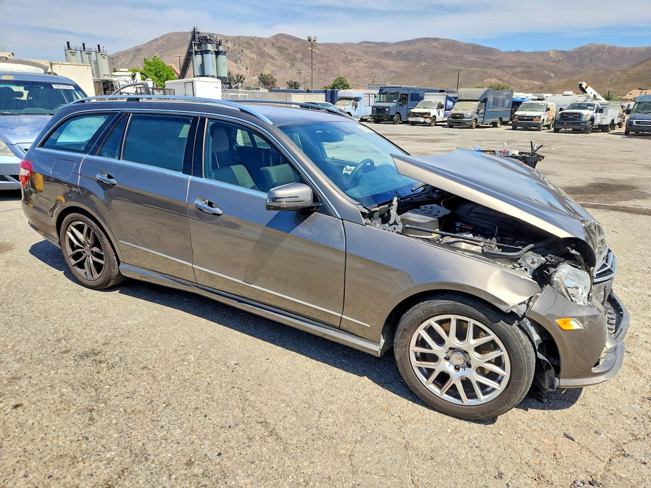 2013 MERCEDES-BENZ E 350 4MATIC WAGON — снимка 4