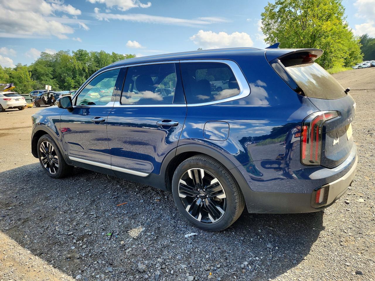 2024 KIA TELLURIDE SX — снимка 2