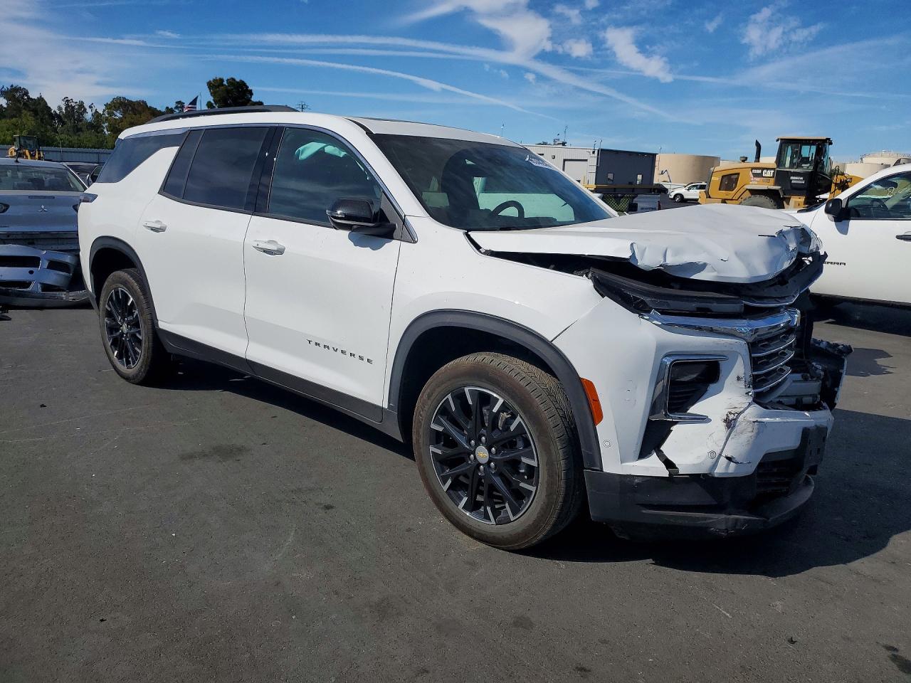 2025 CHEVROLET TRAVERSE LT — снимка 4