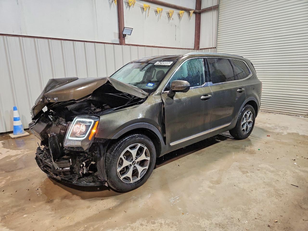 2021 KIA TELLURIDE EX