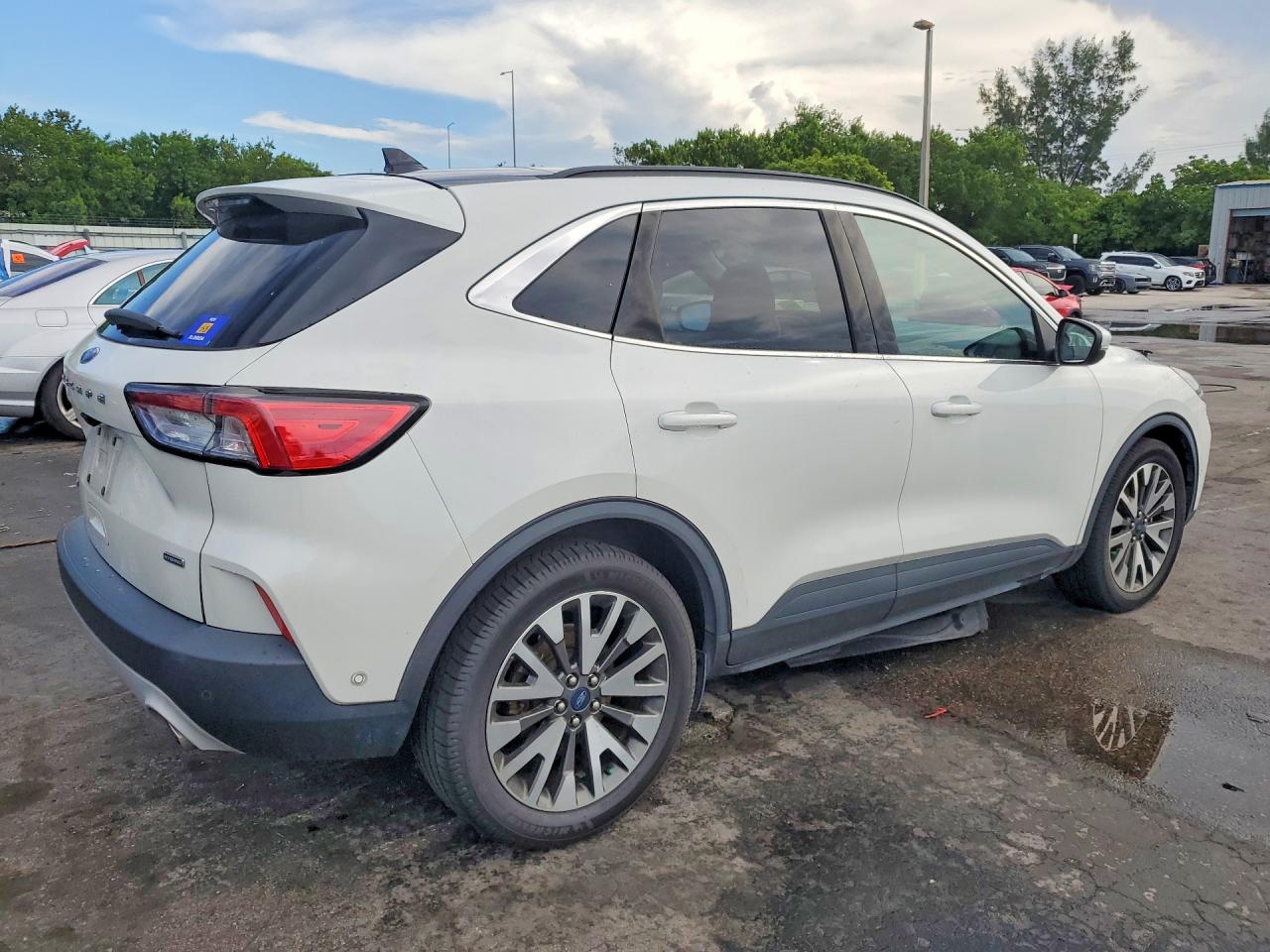 2020 FORD ESCAPE TITANIUM — снимка 3