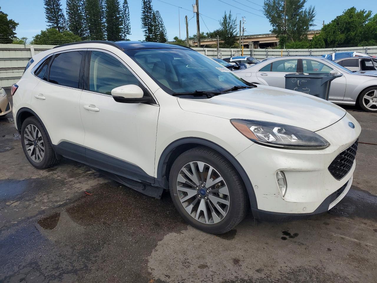 2020 FORD ESCAPE TITANIUM — снимка 4