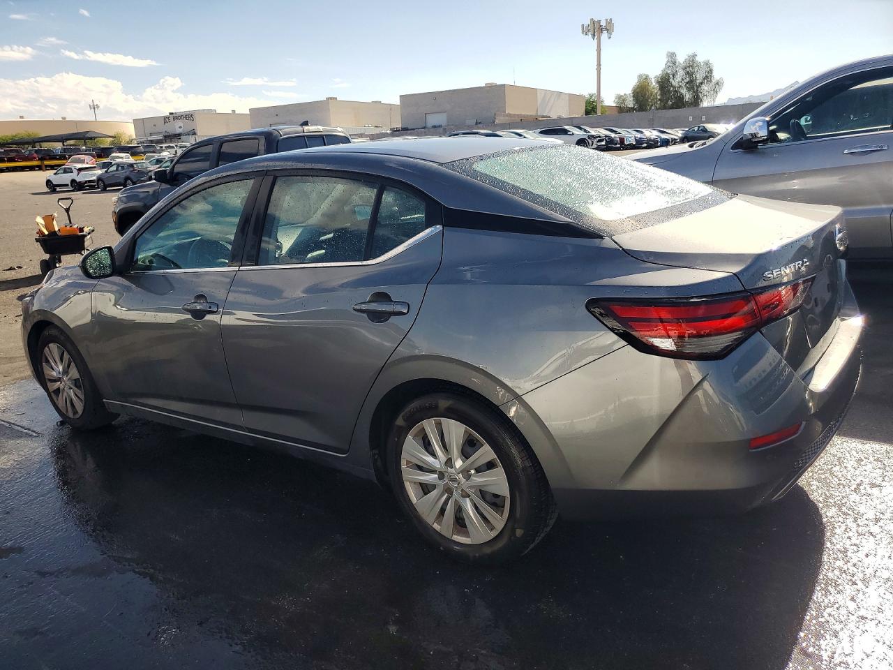 2022 NISSAN SENTRA S — снимка 2