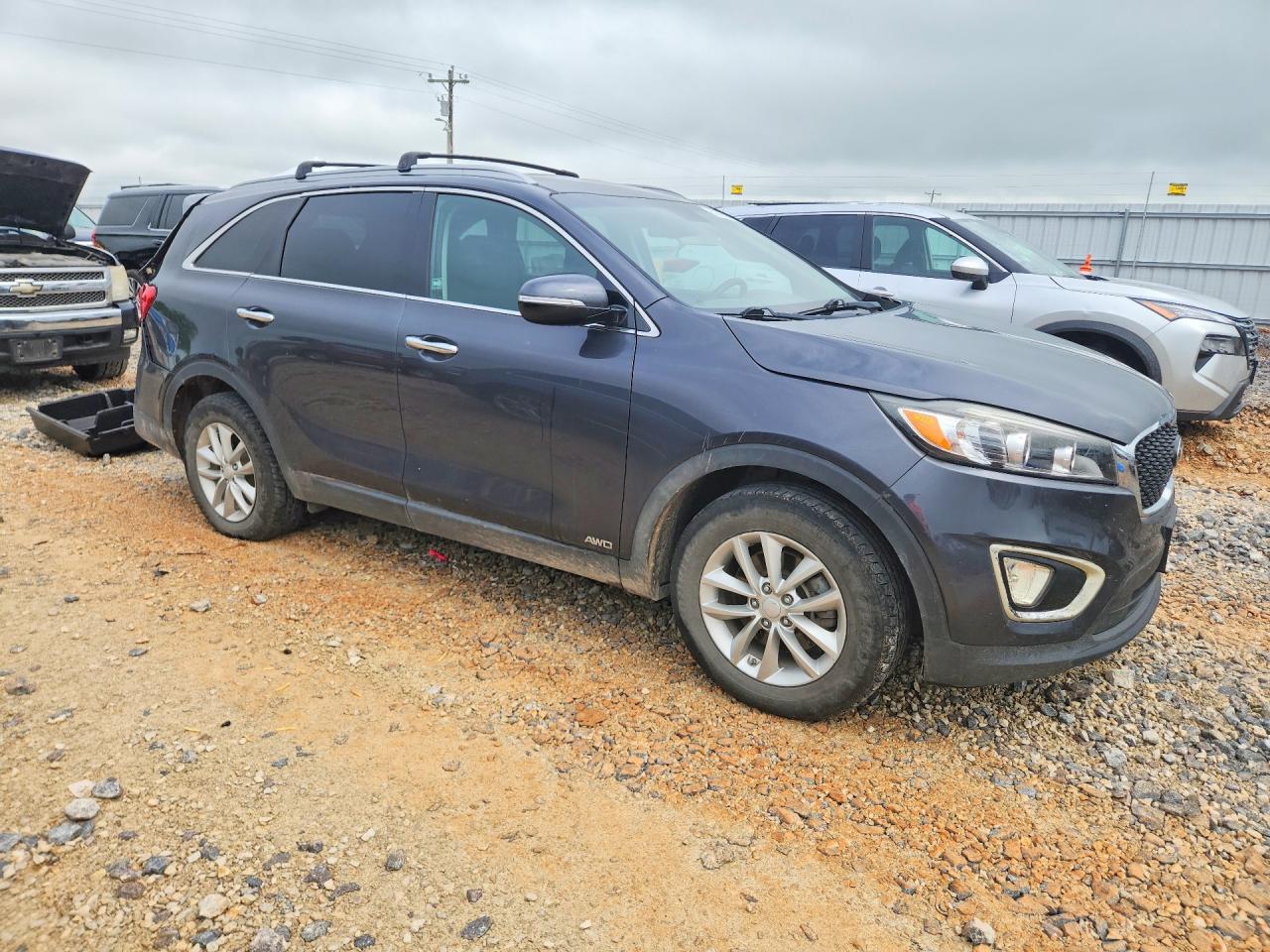 2017 KIA SORENTO LX — снимка 4