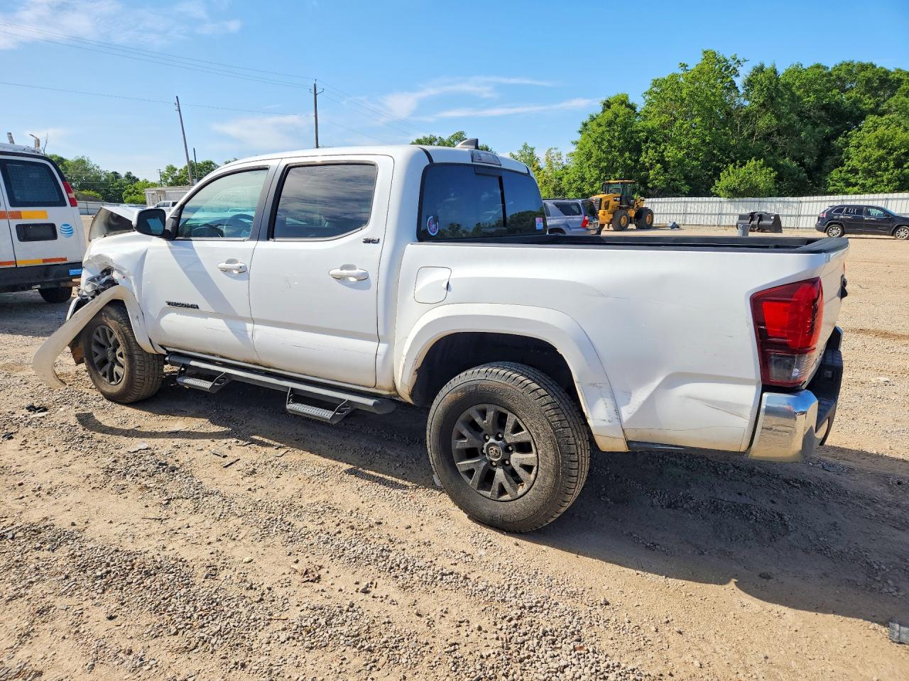 2021 TOYOTA TACOMA SR5 V6 — снимка 2