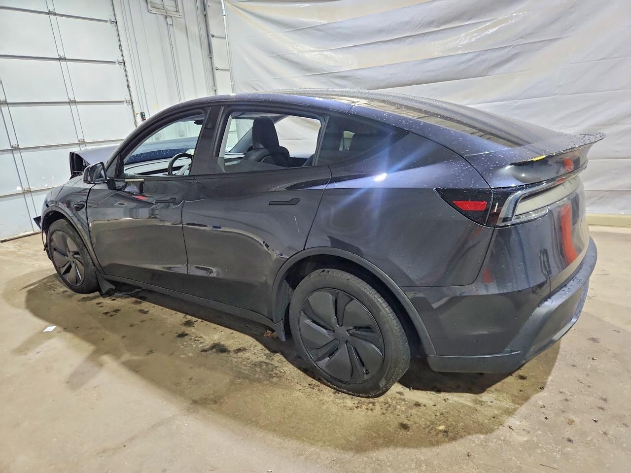 2026 TESLA MODEL Y — снимка 2