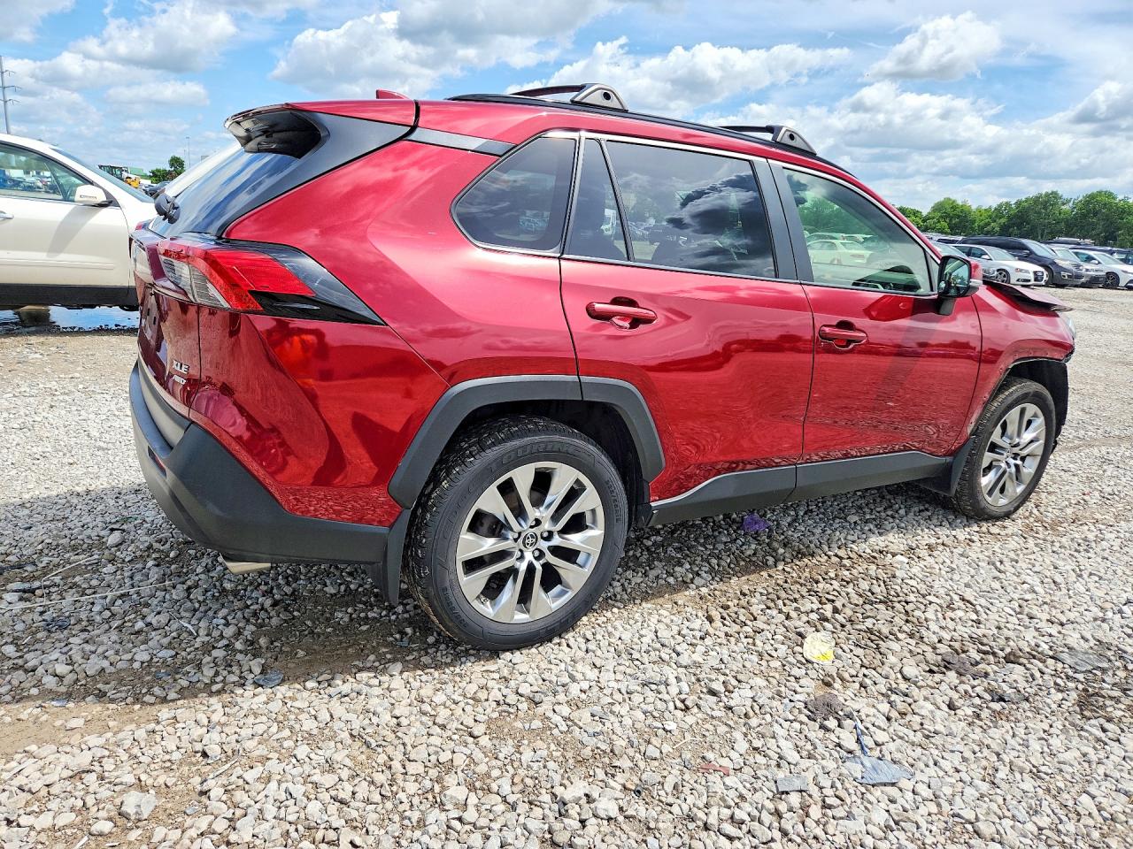 2019 TOYOTA RAV4 XLE PREMIUM — снимка 3