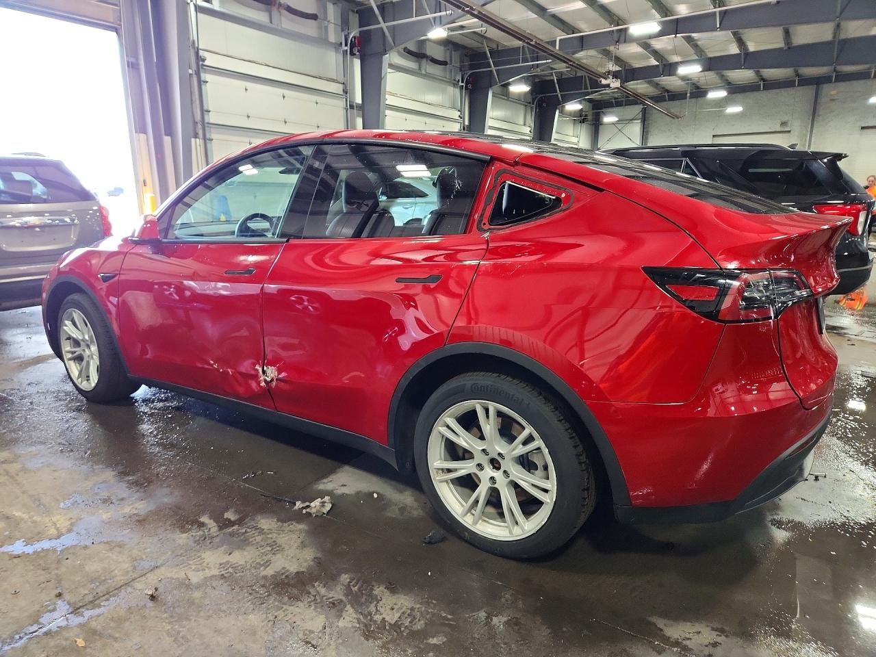 2023 TESLA MODEL Y — снимка 2
