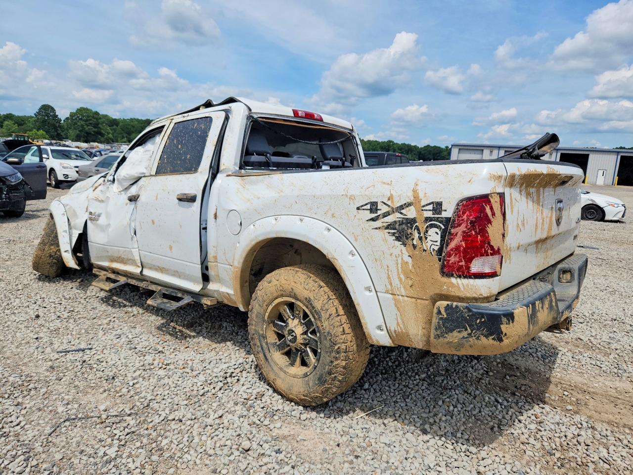 2016 RAM 1500 ST — снимка 2
