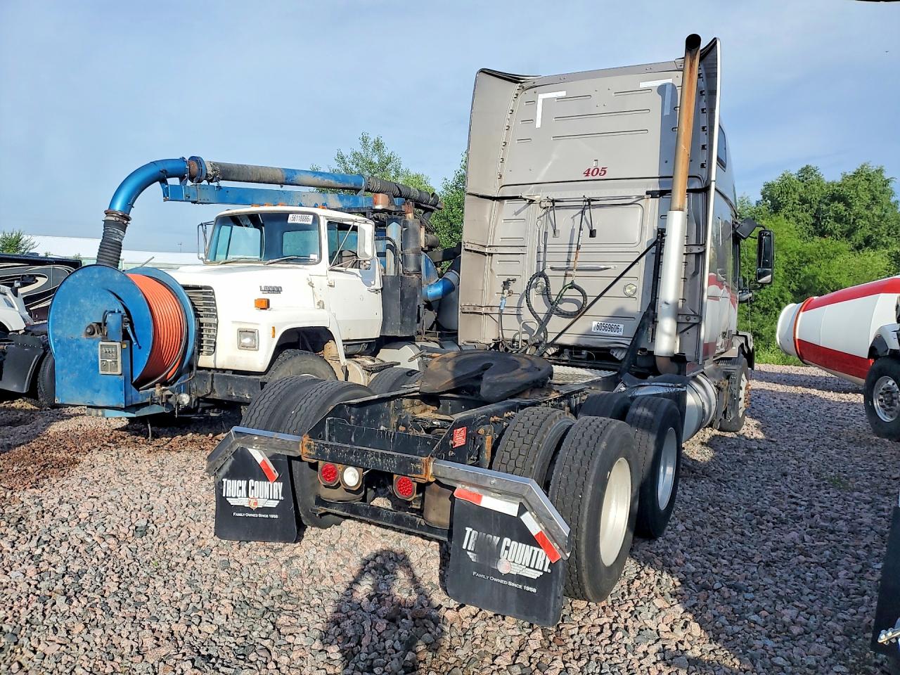 2017 VOLVO VN VNL — снимка 3