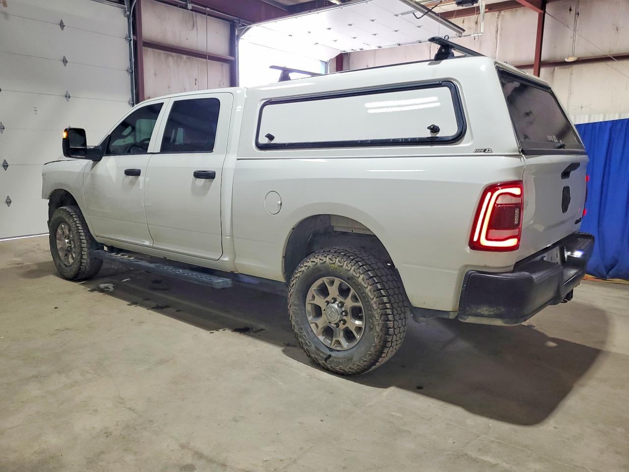 2023 RAM 2500 TRADESMAN — снимка 2