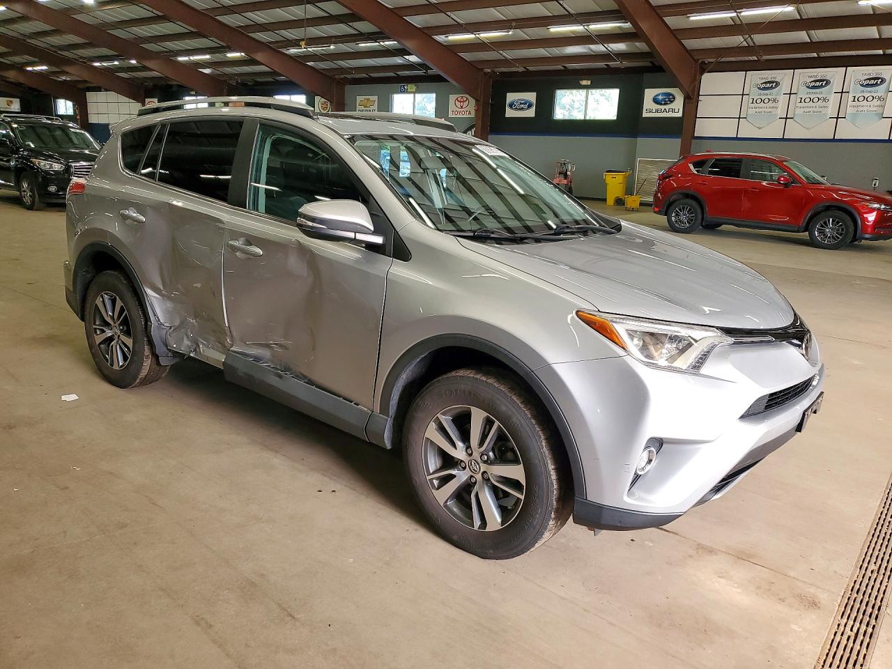 2018 TOYOTA RAV4 XLE — снимка 4