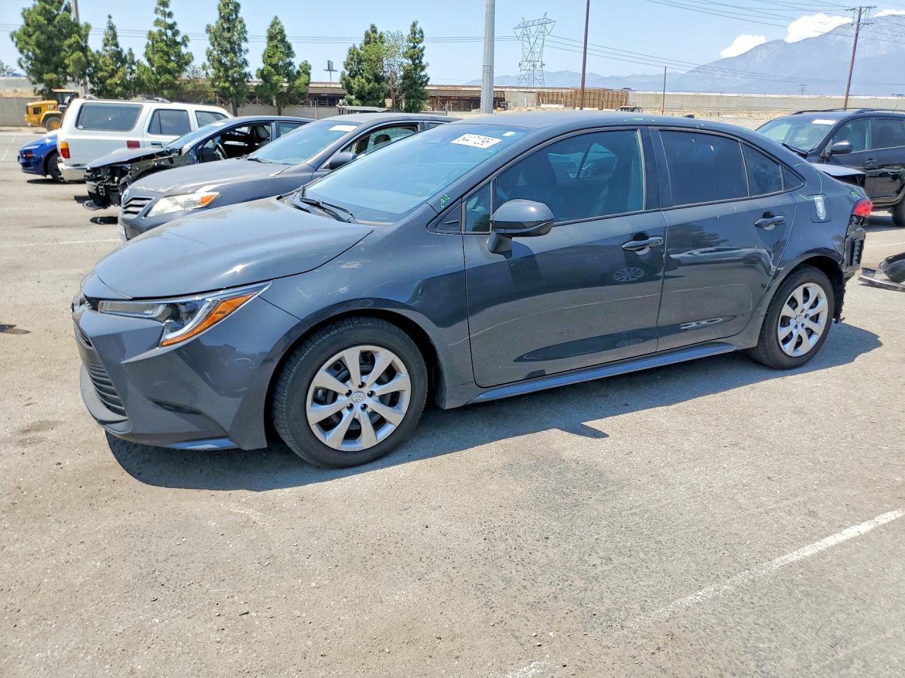 2025 TOYOTA COROLLA LE