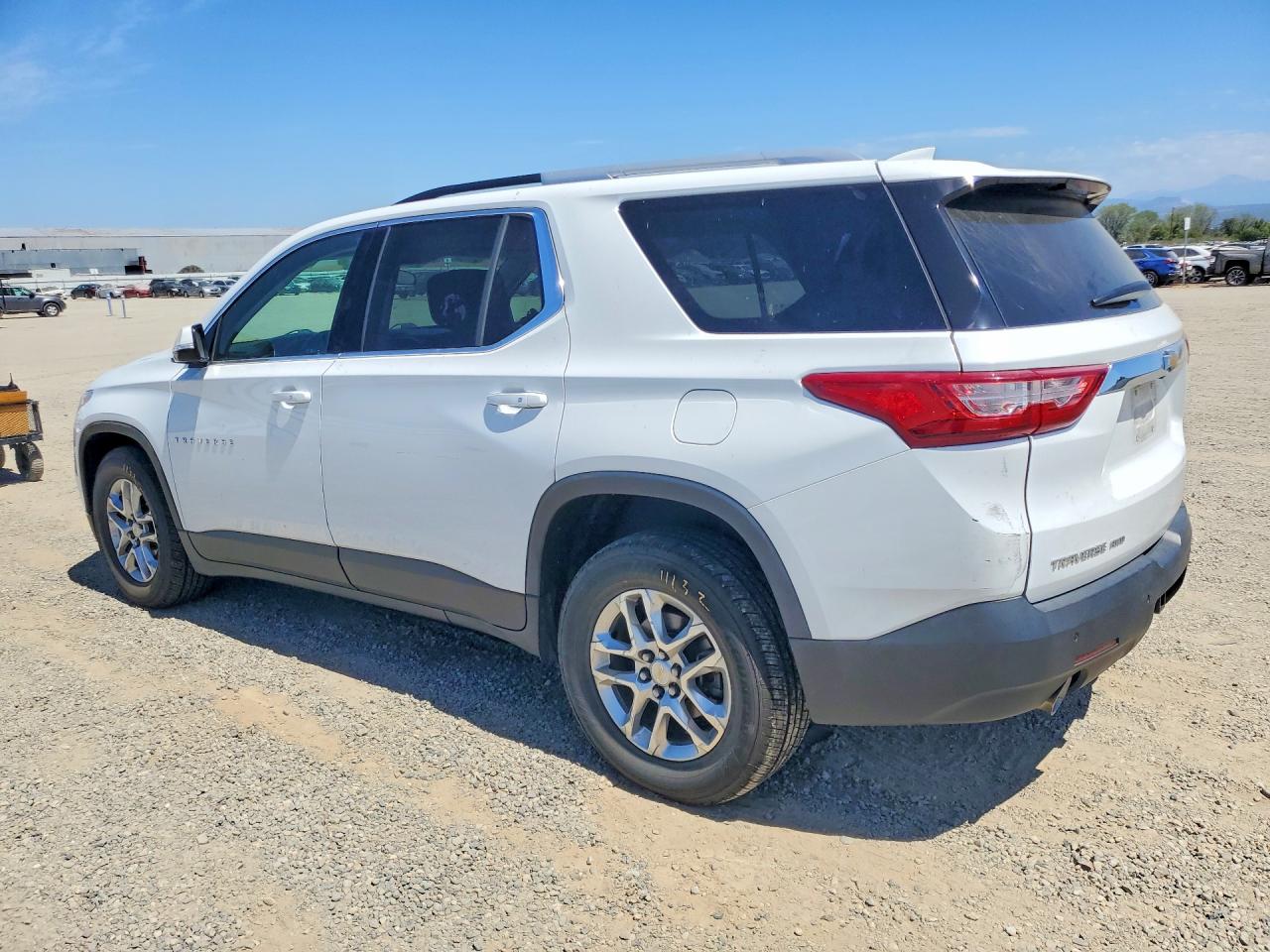2018 CHEVROLET TRAVERSE LT — снимка 2