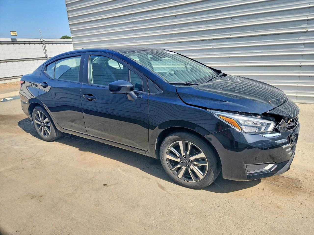 2025 NISSAN VERSA SV — снимка 4