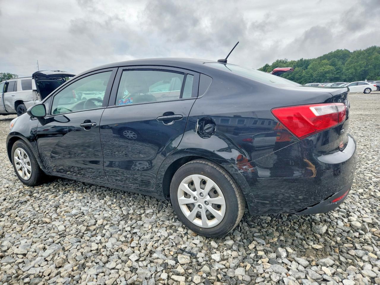 2015 KIA RIO LX — снимка 2