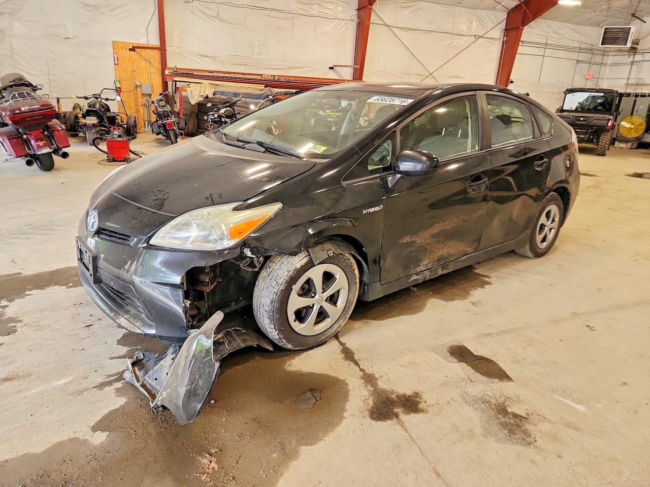 2015 TOYOTA PRIUS TWO