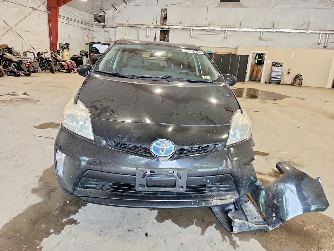 2015 TOYOTA PRIUS TWO — снимка 5