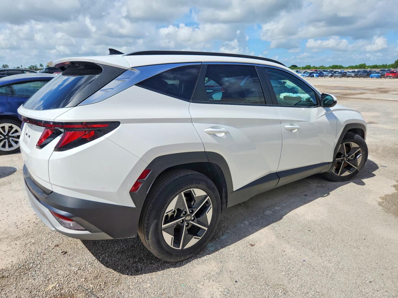 2025 HYUNDAI TUCSON SEL — снимка 3