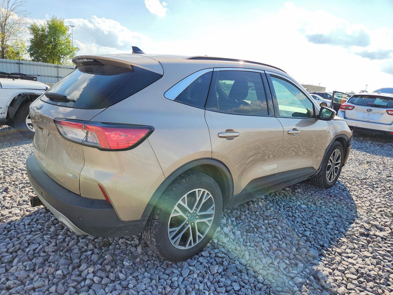 2020 FORD ESCAPE SEL — снимка 3