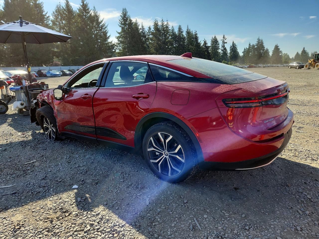 2024 TOYOTA CROWN XLE — снимка 2