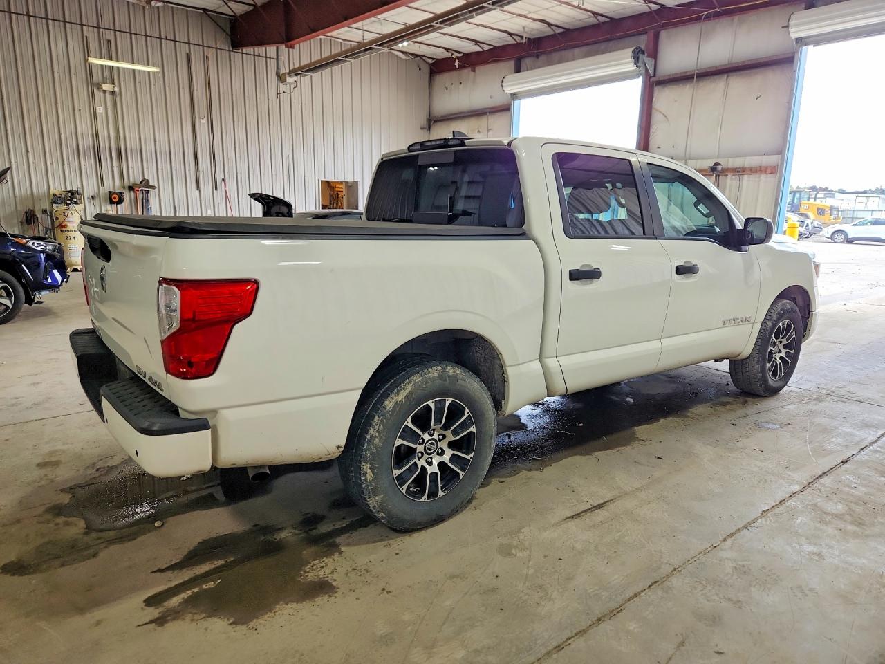 2022 NISSAN TITAN S — снимка 3