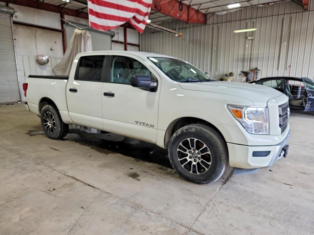 2022 NISSAN TITAN S — снимка 4