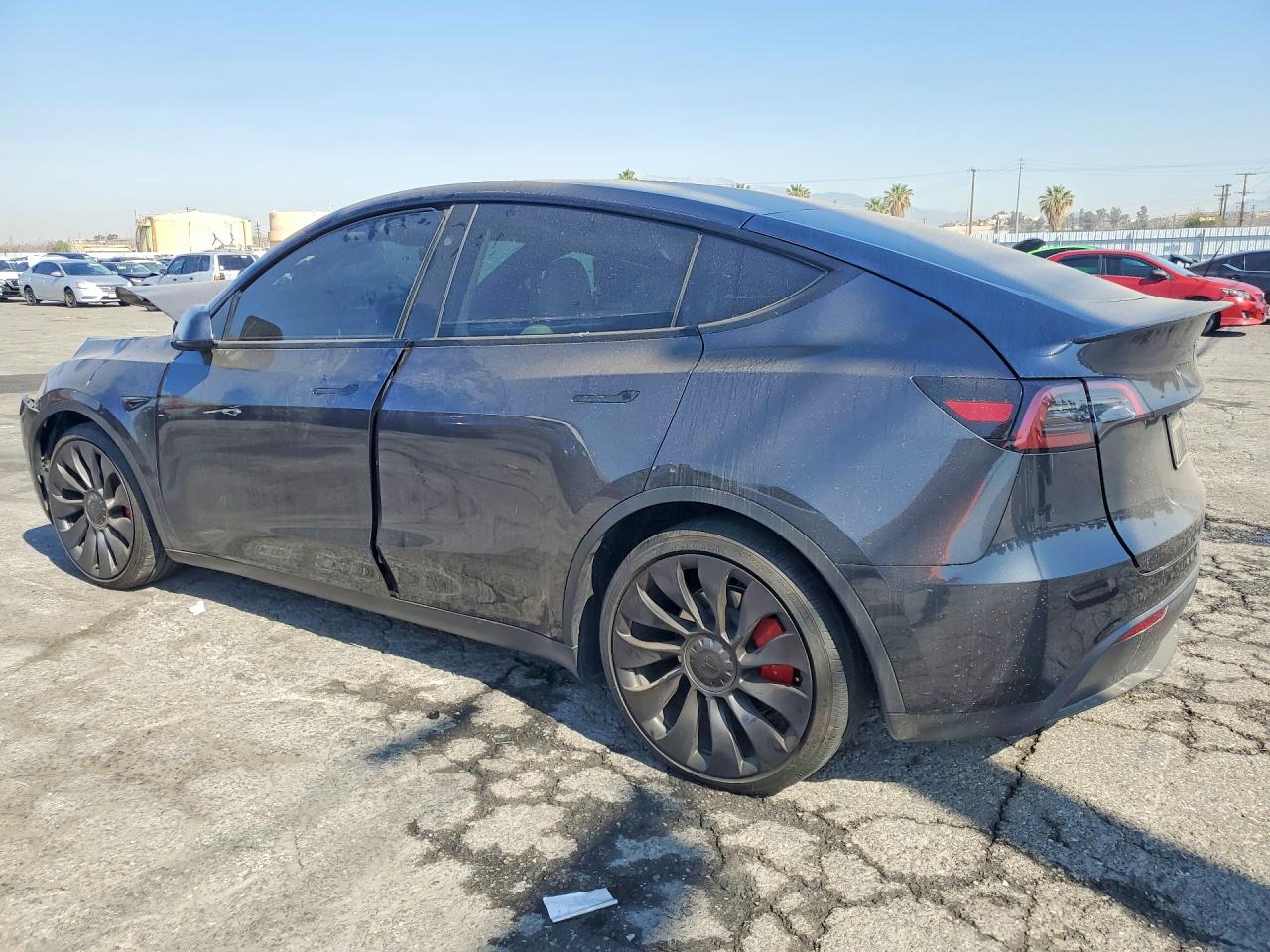2025 TESLA MODEL Y — снимка 2