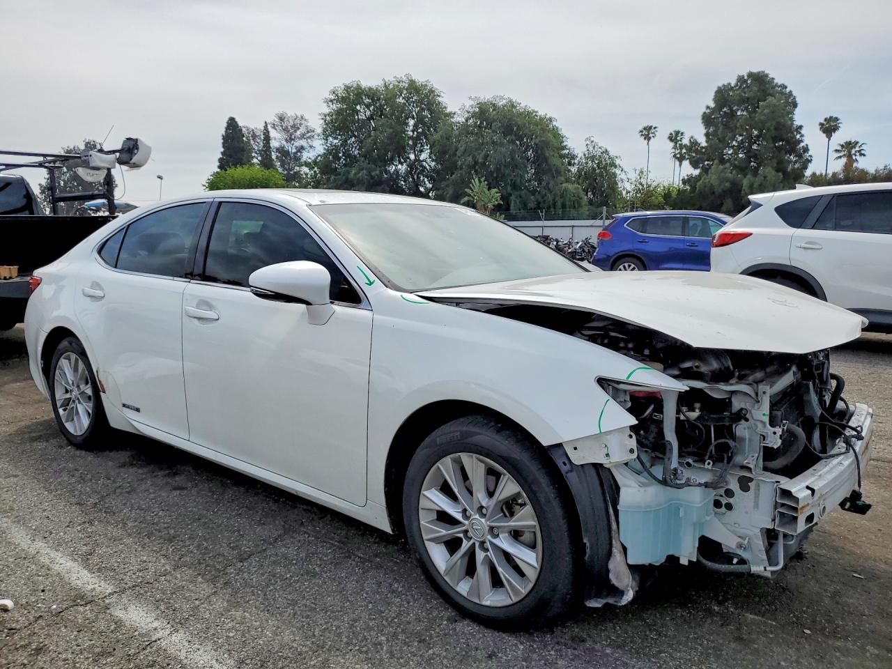 2013 LEXUS ES 300H — снимка 4