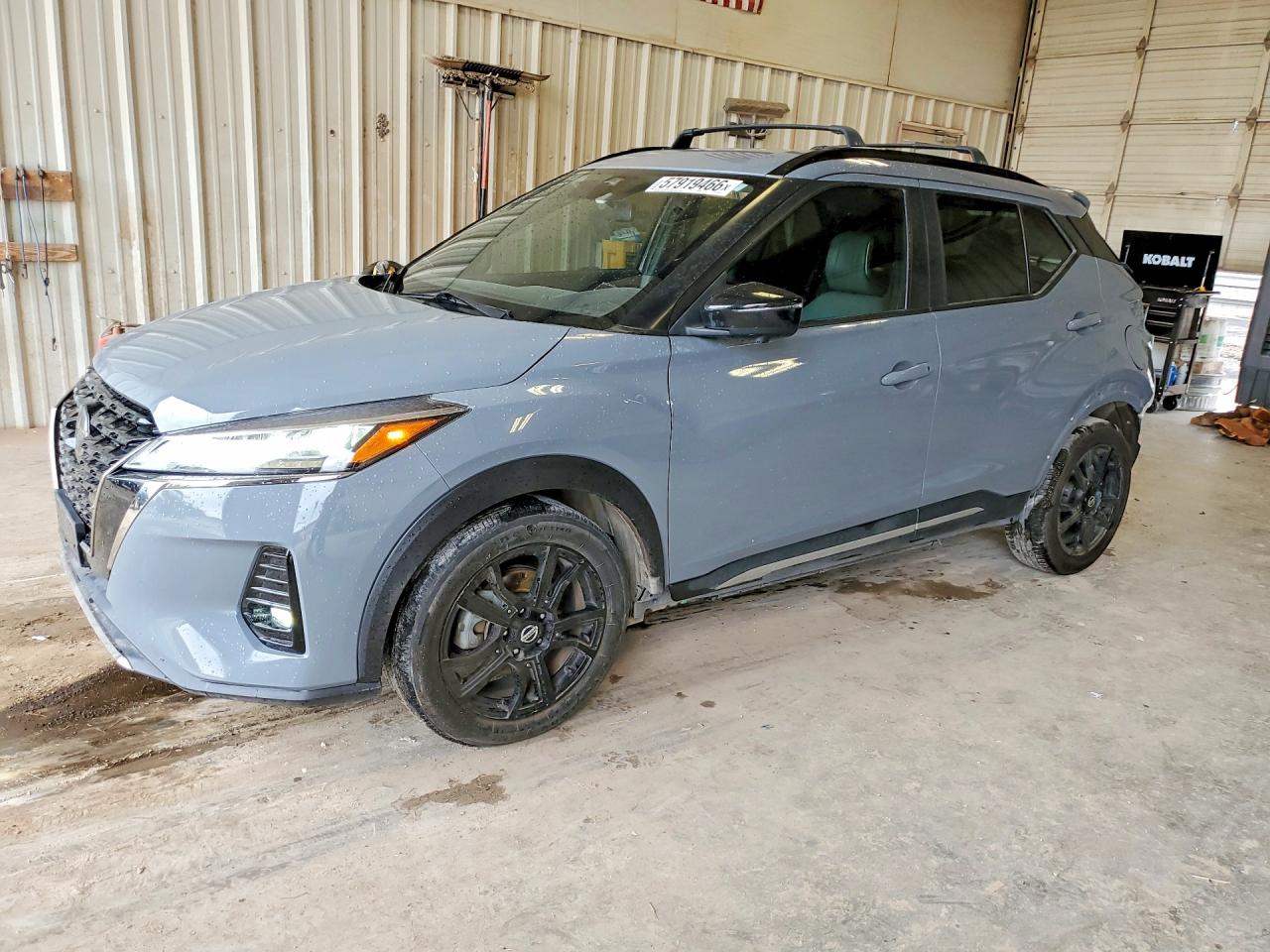 2021 NISSAN KICKS SR
