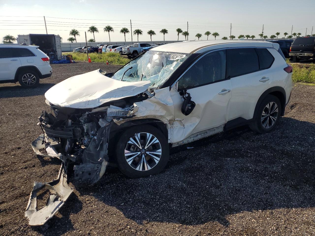 2021 NISSAN ROGUE SV
