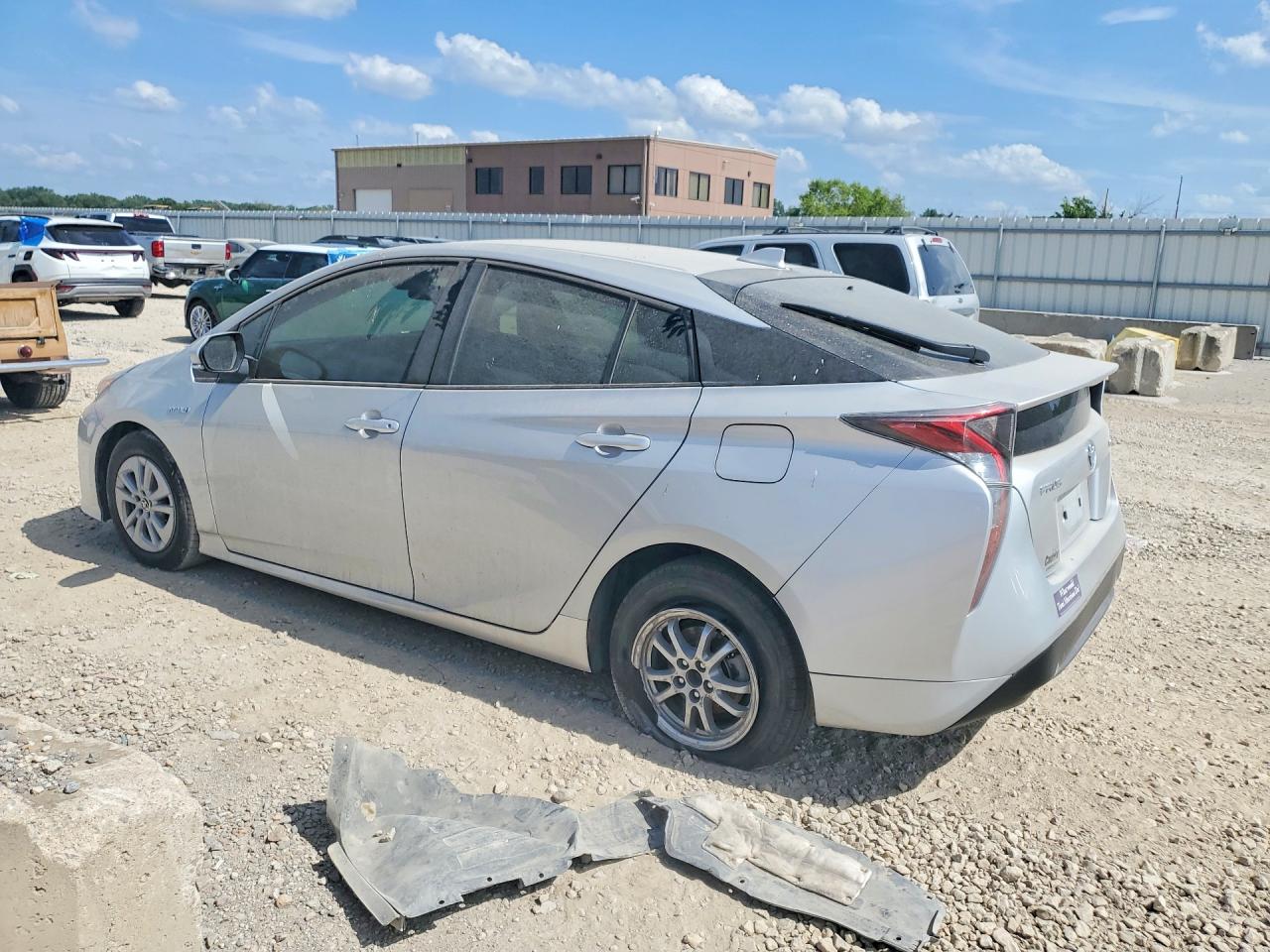 2017 TOYOTA PRIUS TWO — снимка 2