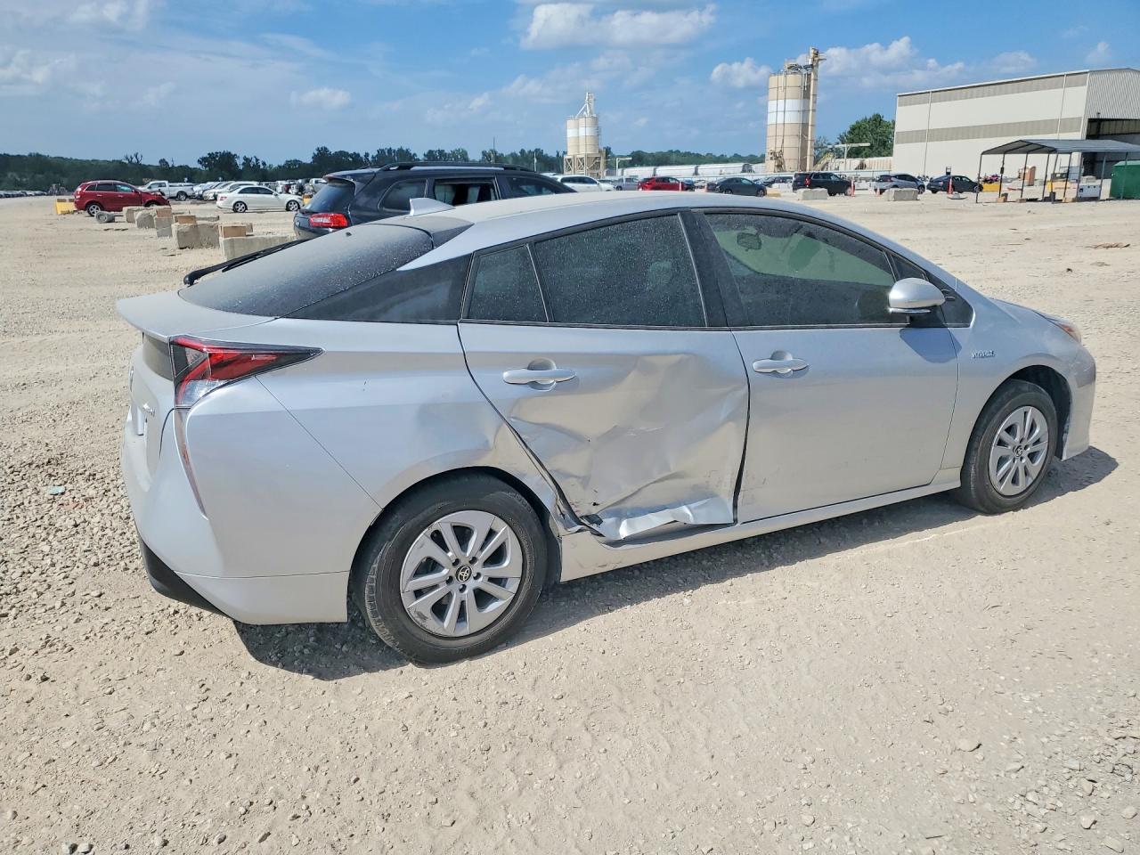 2017 TOYOTA PRIUS TWO — снимка 3