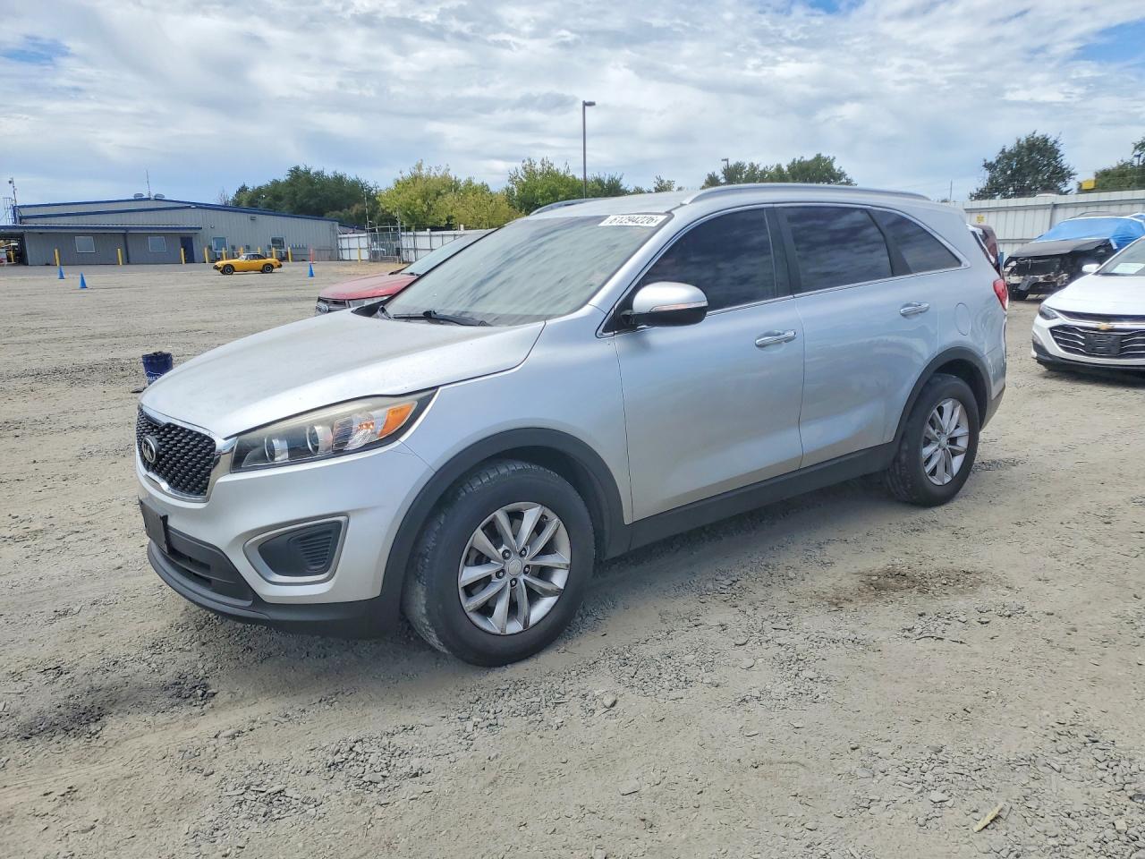 2017 KIA SORENTO LX