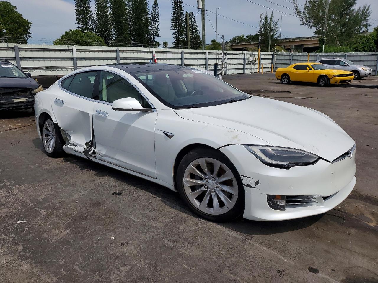 2017 TESLA MODEL S — снимка 4