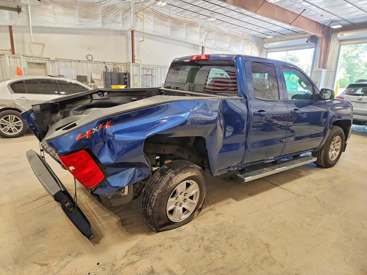2018 CHEVROLET SILVERADO K1500 LT — снимка 3