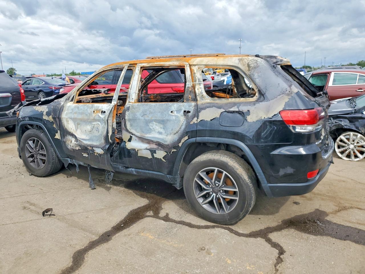2019 JEEP GRAND CHEROKEE LIMITED — снимка 2