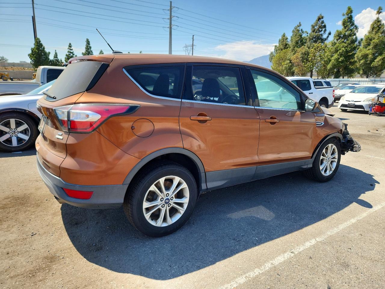 2017 FORD ESCAPE SE — снимка 3