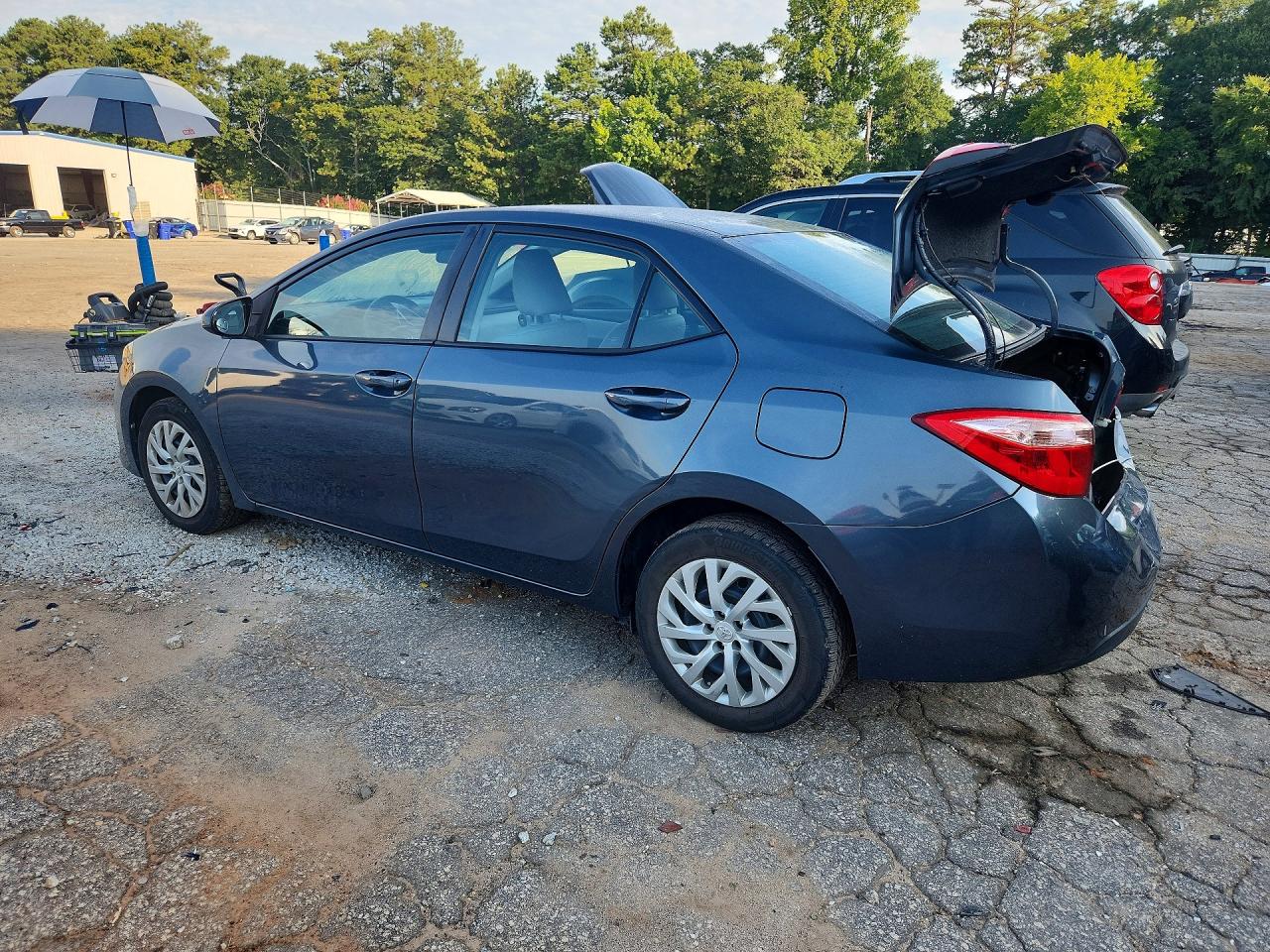 2017 TOYOTA COROLLA LE — снимка 2