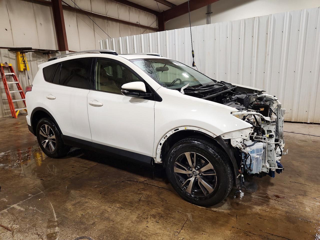 2016 TOYOTA RAV4 XLE — снимка 4
