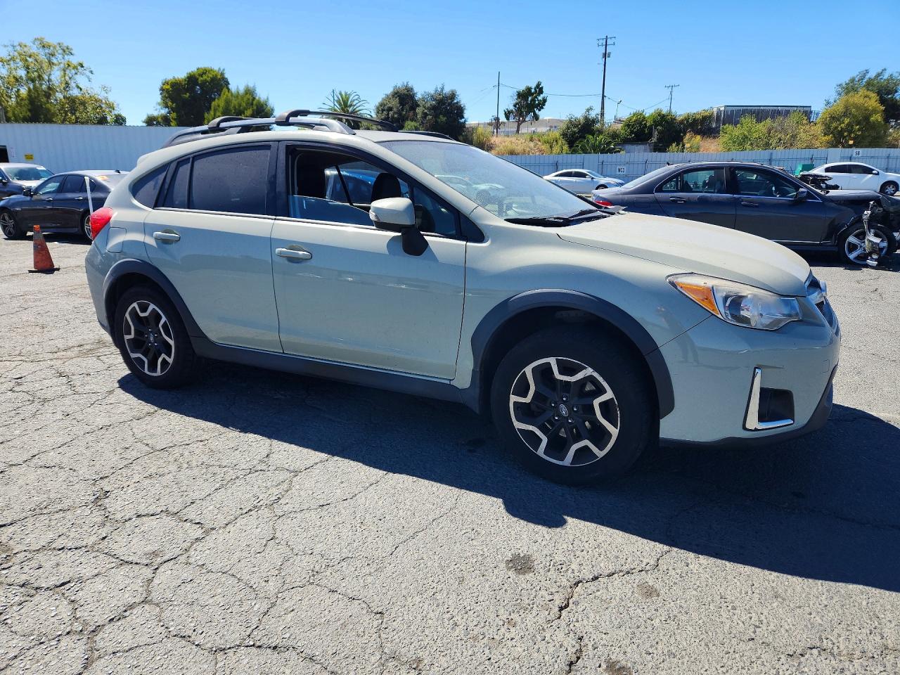 2017 SUBARU CROSSTREK LIMITED — снимка 4