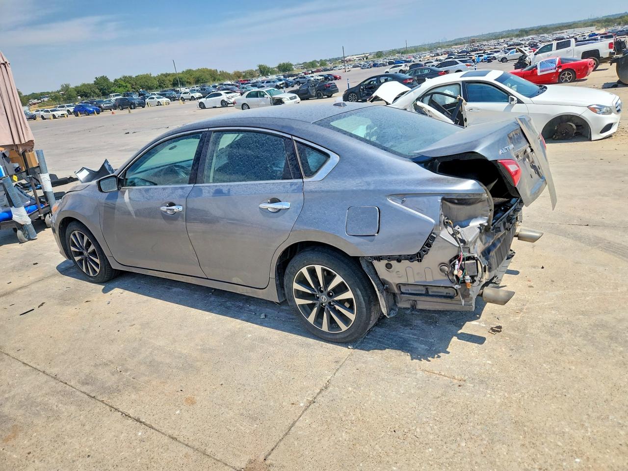 2017 NISSAN ALTIMA 2.5 SV — снимка 2