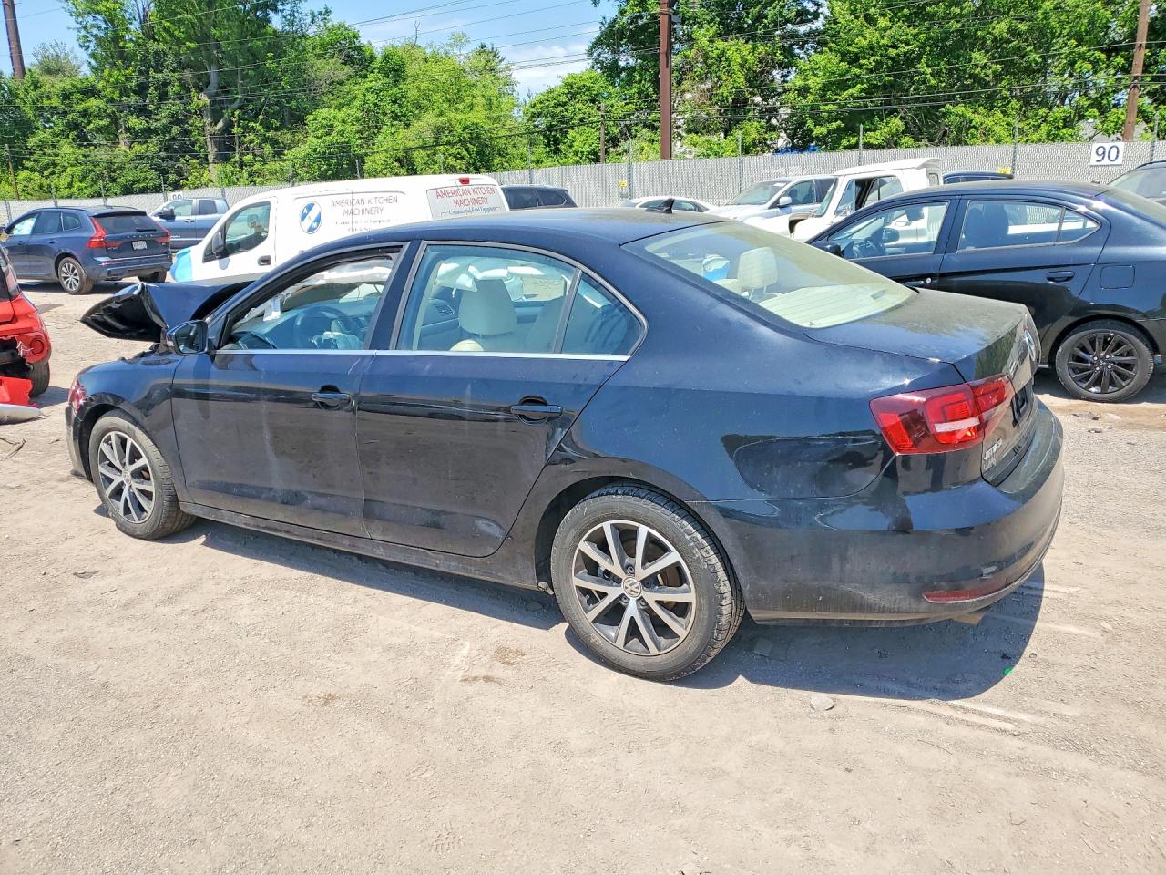 2017 VOLKSWAGEN JETTA SE — снимка 2