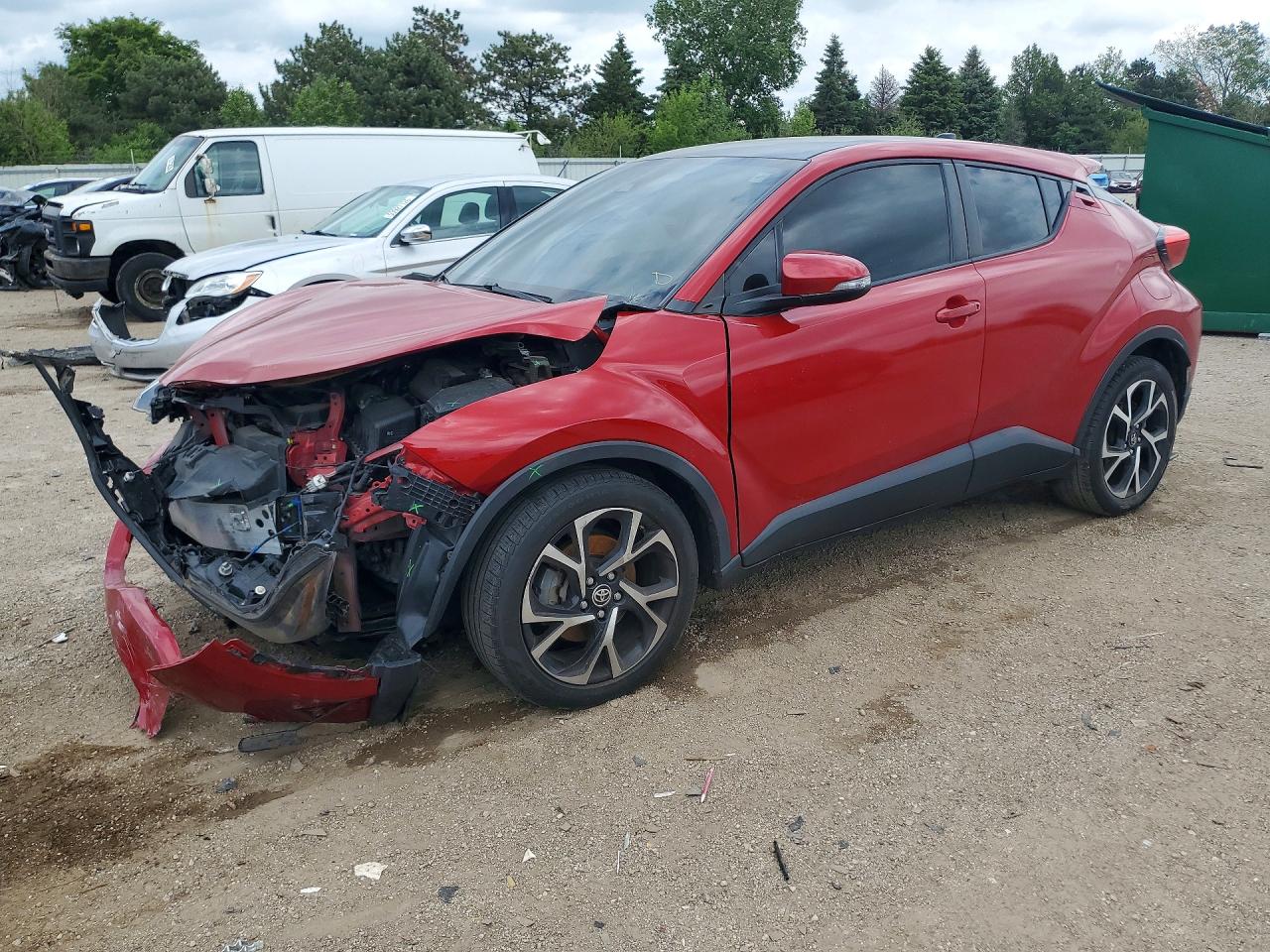 2021 TOYOTA C-HR XLE