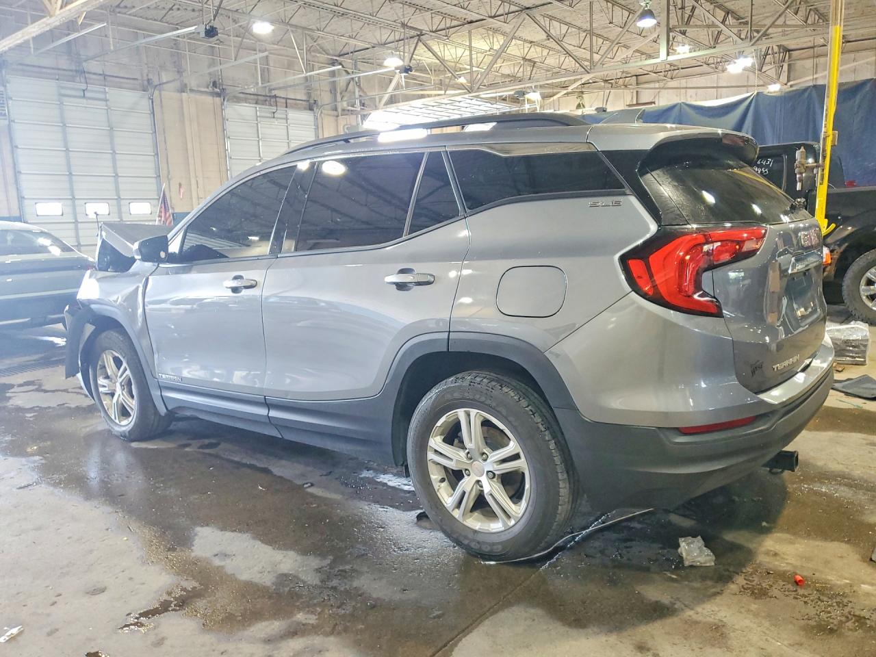 2018 GMC TERRAIN SLE — снимка 2
