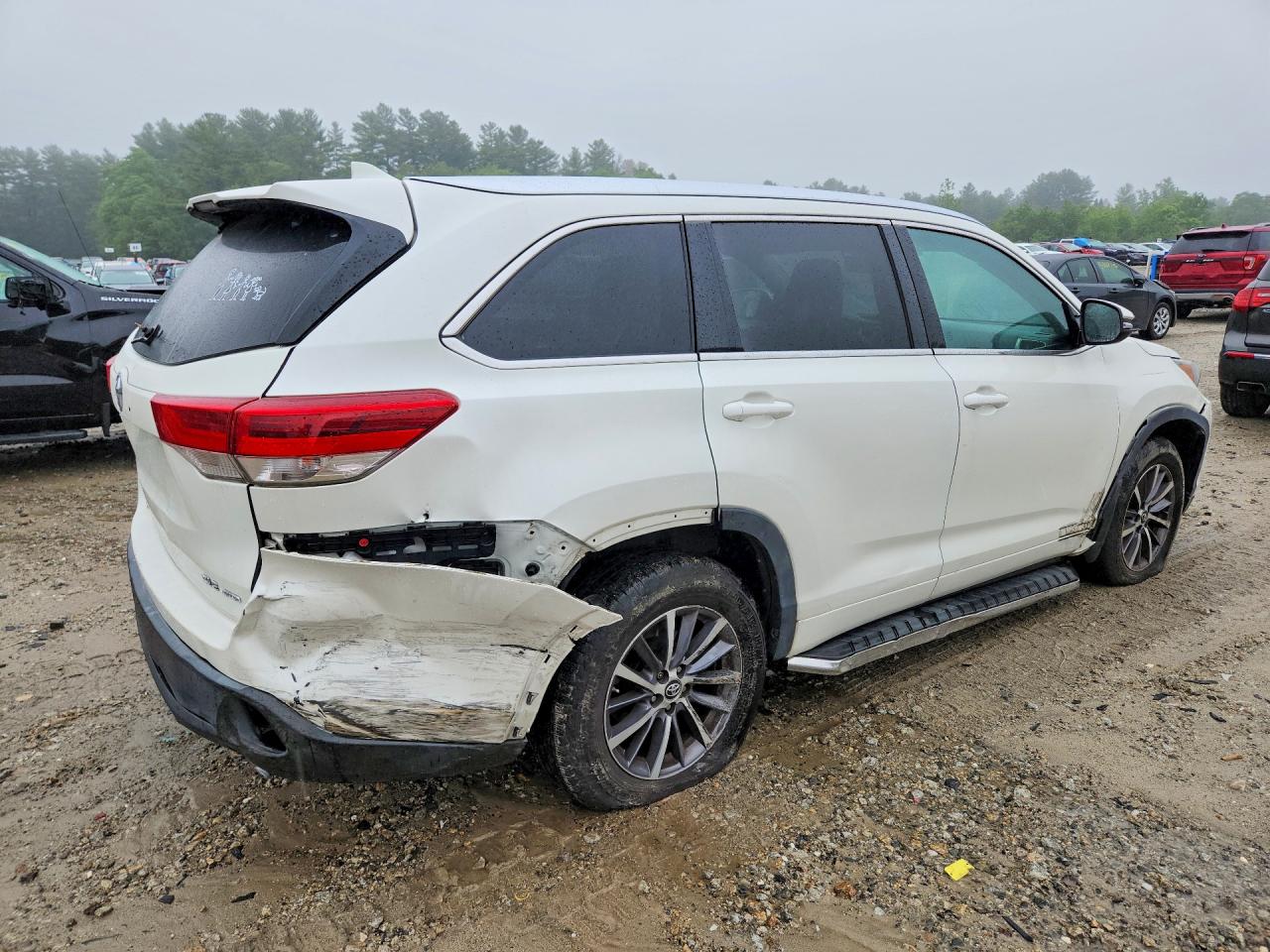 2018 TOYOTA HIGHLANDER XLE — снимка 3