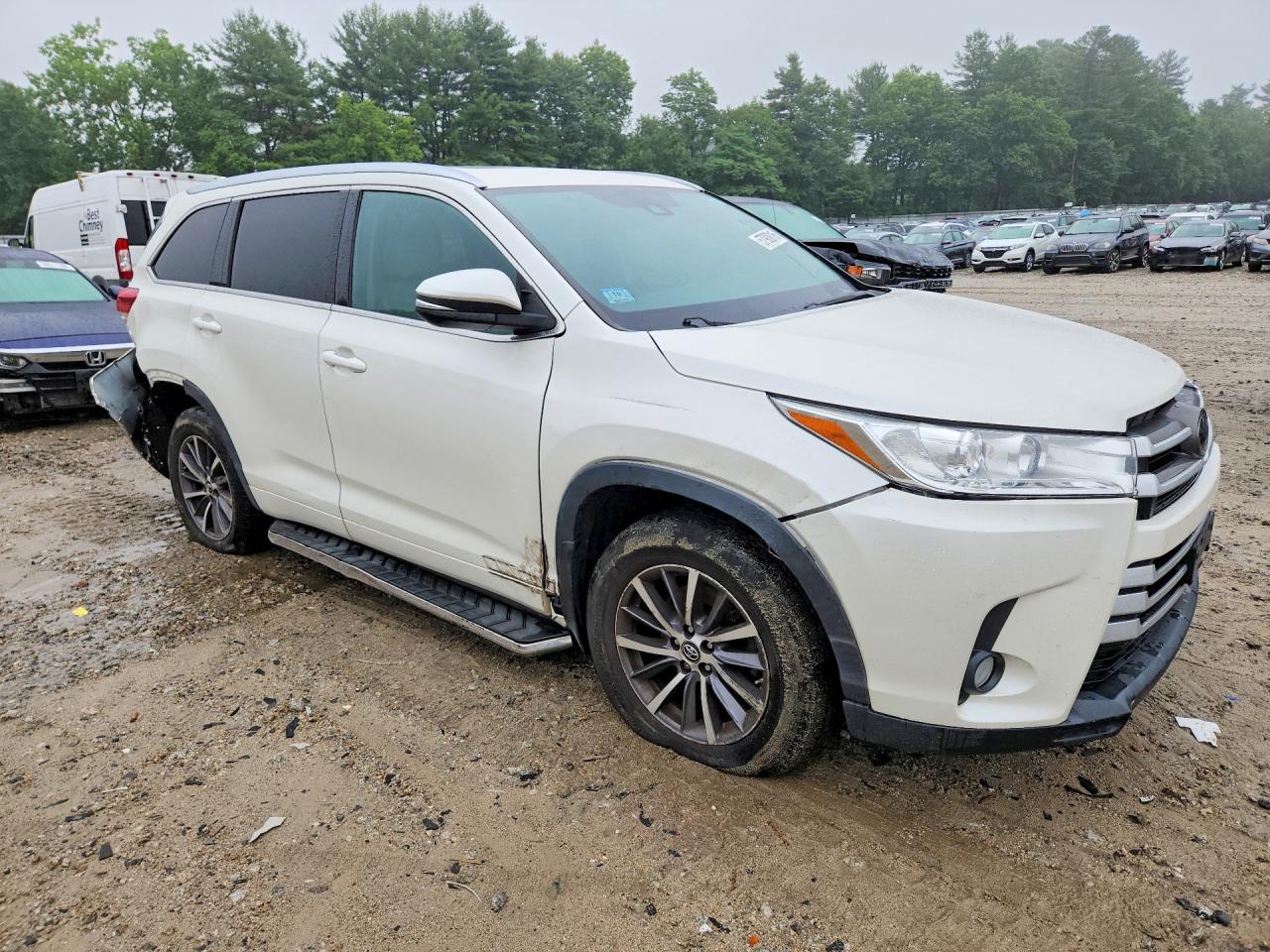 2018 TOYOTA HIGHLANDER XLE — снимка 4