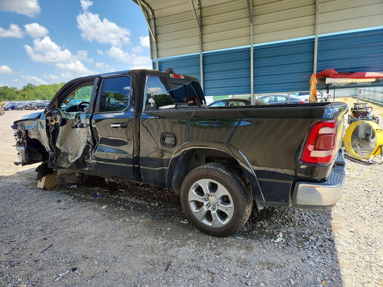 2020 RAM 1500 LARAMIE — снимка 2