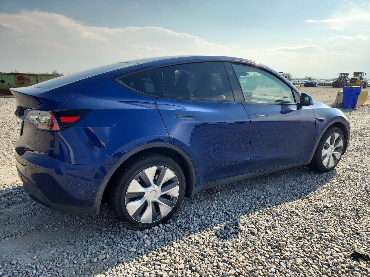2023 TESLA MODEL Y — снимка 3